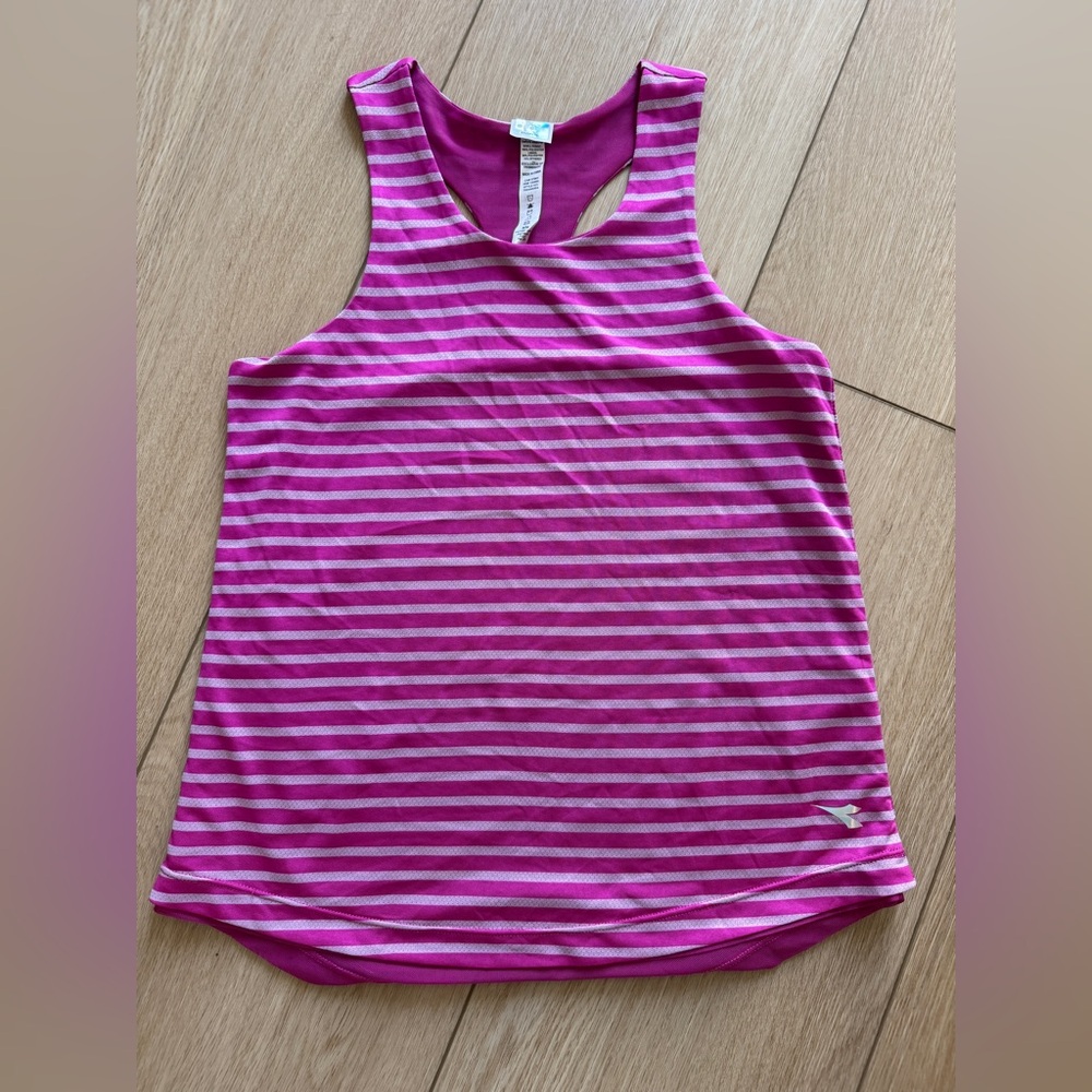 Diadora Fuchsia and Pink Striped Tank Top NWT size S